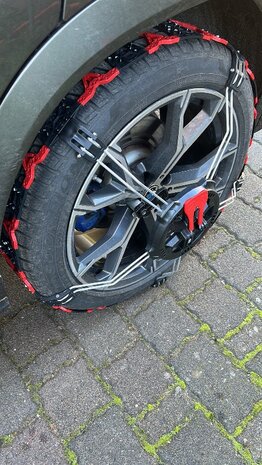Loopvlak sneeuwkettingen Modula Polaire grip 245/50R19